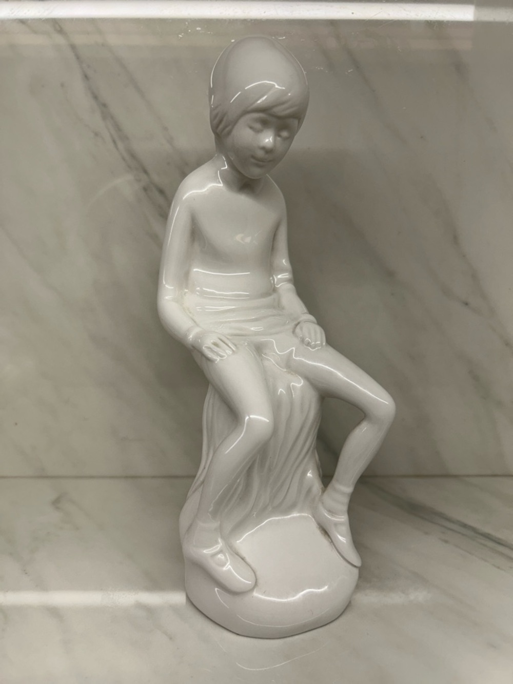 Spode White Porcelain Figurine Base with Maker's Mark